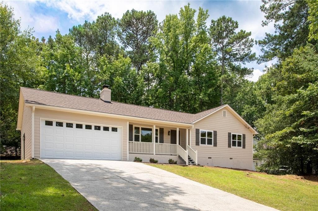 3 bedroom, 2 bathroom, 1,408 sq ft single family residence under contract at 4126 Gregory Manor Circle, Smyrna, GA 30082 — photo 2