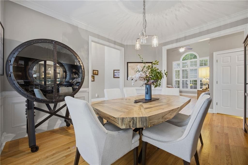 5 bedroom, 5 bathroom, 4,876 sq ft single family residence for sale at 4965 Oakmont Bend Drive, Alpharetta, GA 30004 — photo 10