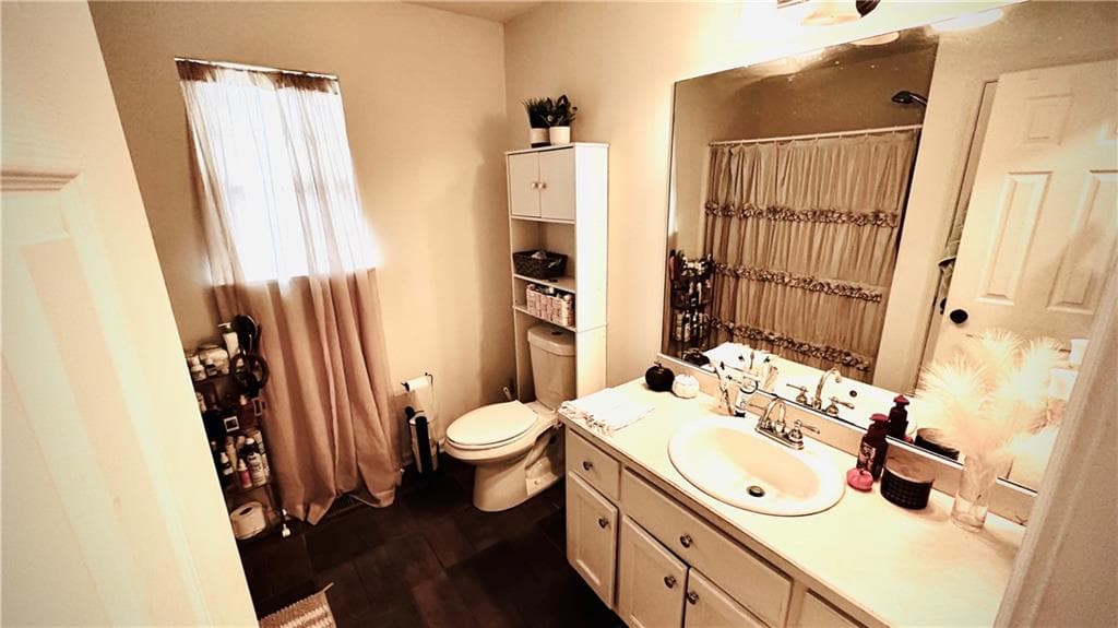 3 bedroom, 2 bathroom, 1,000 sq ft single family residence for sale at 6600 Crystal Cove Trail, Gainesville, GA 30506 — photo 9