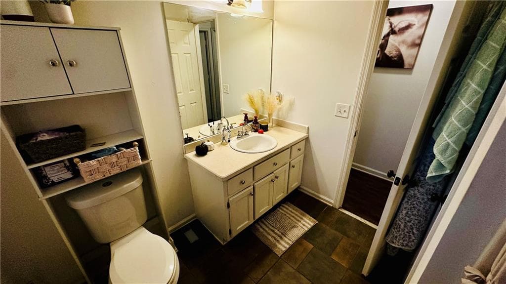 3 bedroom, 2 bathroom, 1,000 sq ft single family residence for sale at 6600 Crystal Cove Trail, Gainesville, GA 30506 — photo 10