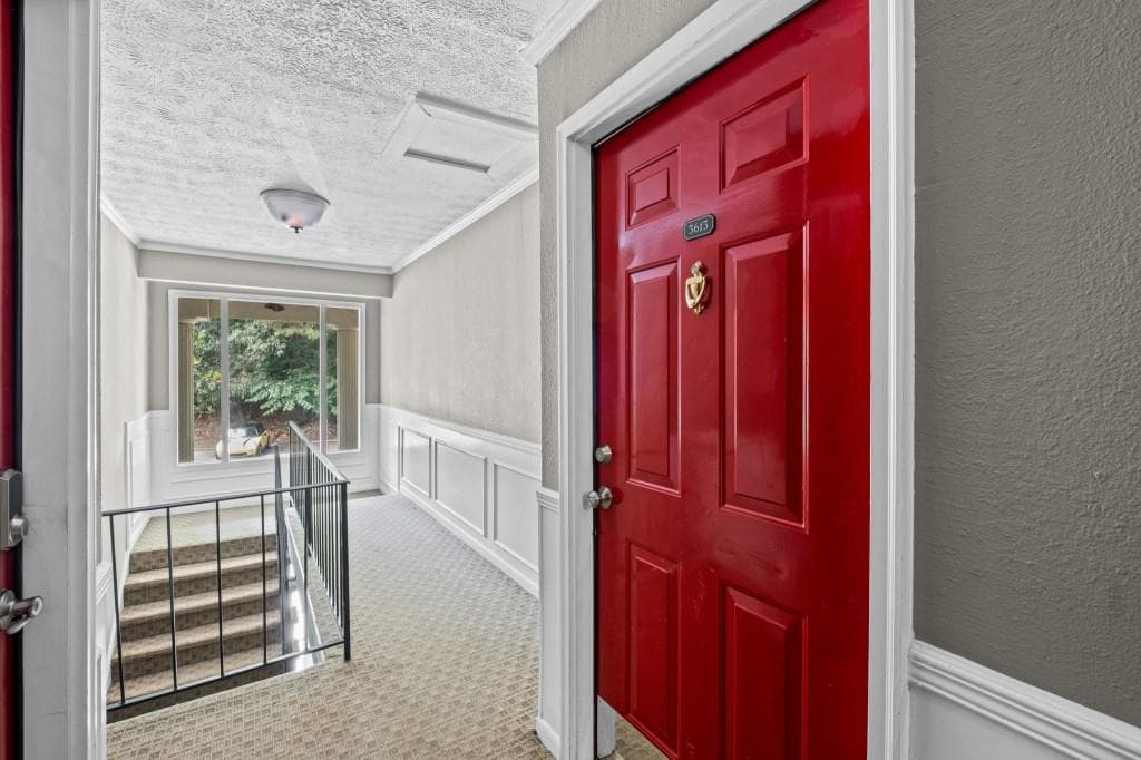 1 bedroom, 1 bathroom, 810 sq ft condominium for sale at 3613 Essex Avenue 60, Atlanta, GA 30339 — photo 6