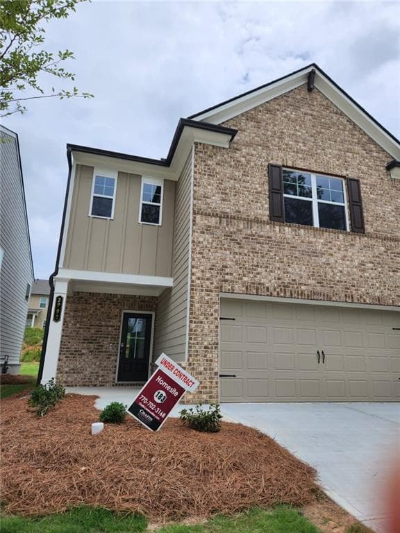 4 bedroom, 3 bathroom, 2,537 sq ft single family residence for sale at 3792 Dover Run Lane, Loganville, GA 30052 — photo 3