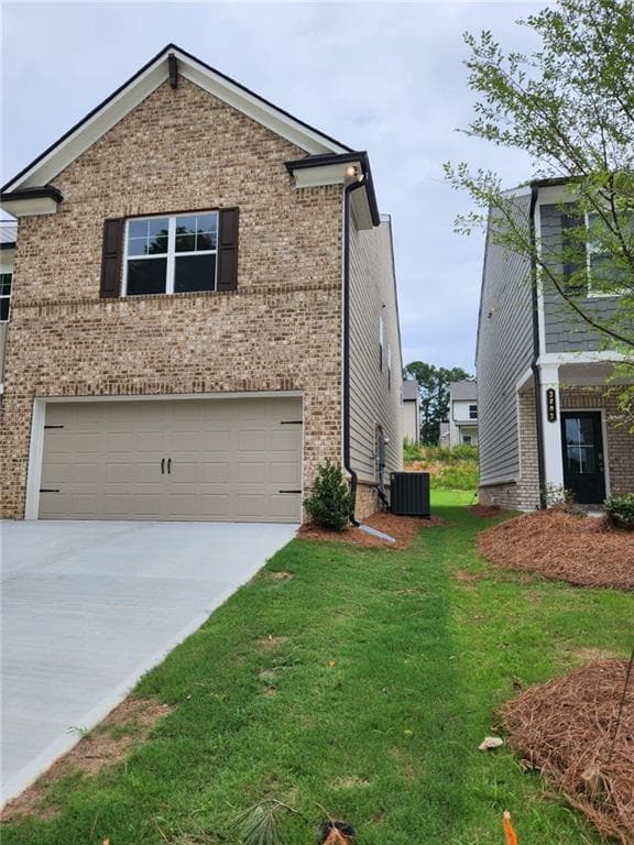 4 bedroom, 3 bathroom, 2,537 sq ft single family residence for sale at 3792 Dover Run Lane, Loganville, GA 30052 — photo 4