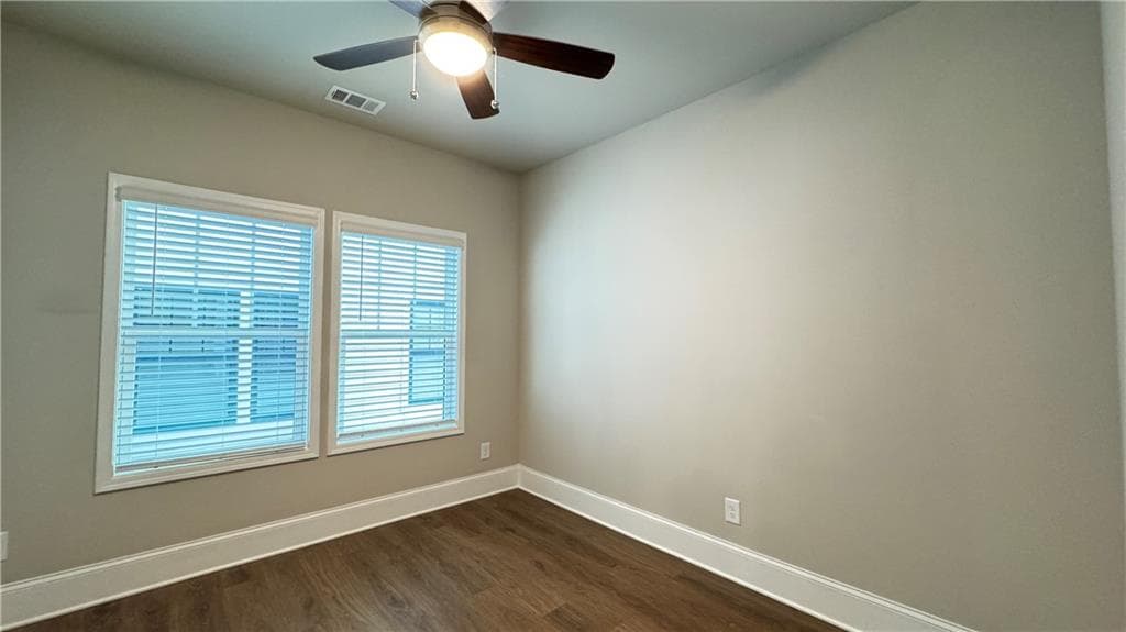 3 bedroom, 3 bathroom, 1,827 sq ft townhouse for rent at 13040 Deerfield Parkway, Milton, GA 30004 for $2,750 a month — photo 3