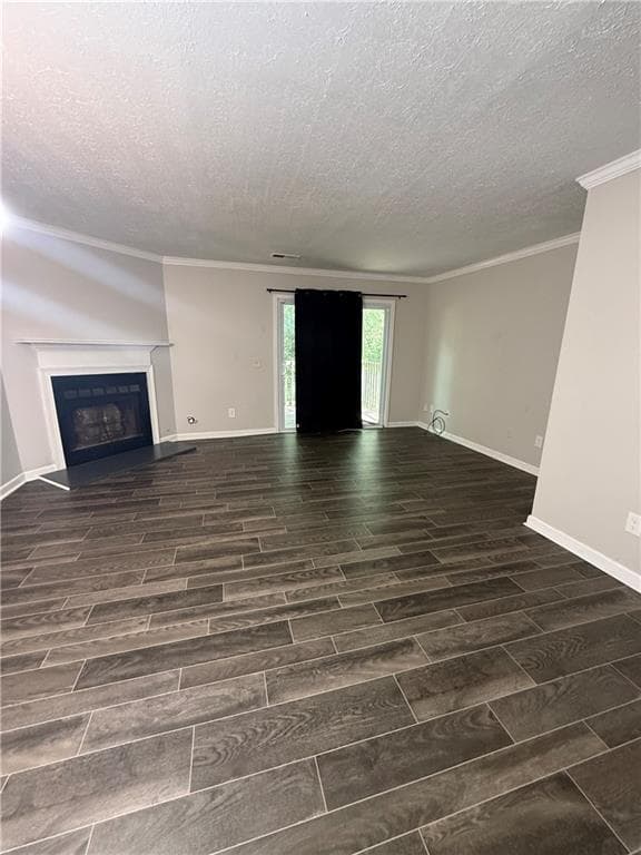 2 bedroom, 3 bathroom, 1,152 sq ft townhouse for rent at 6458 Bedford Lane, Lithonia, GA 30058 for $1,595 a month — photo 7