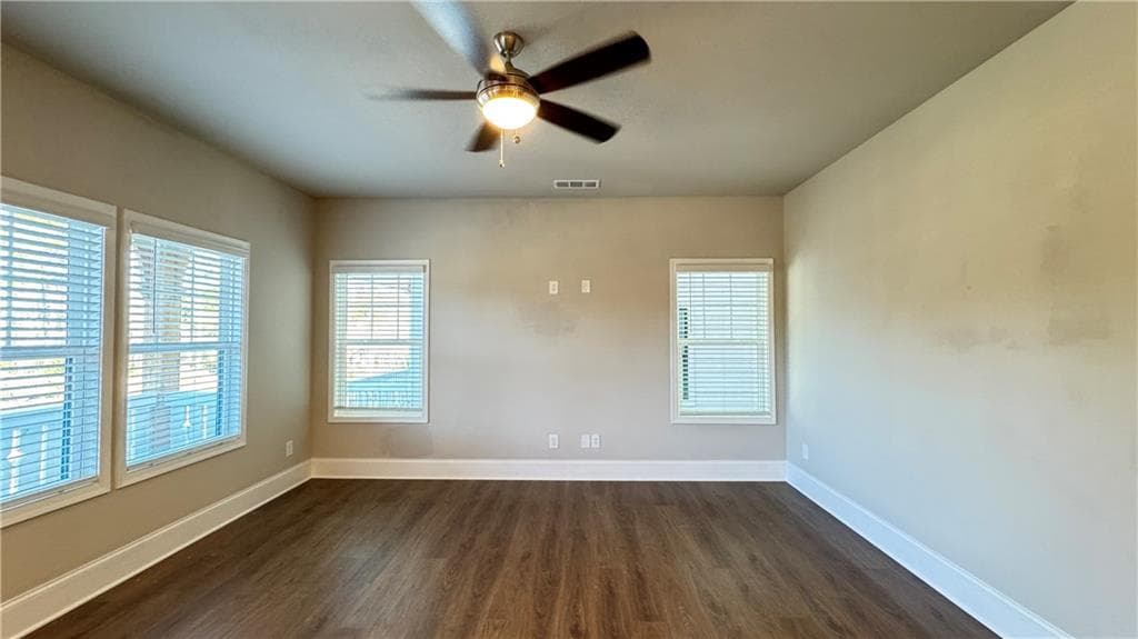 3 bedroom, 3 bathroom, 1,827 sq ft townhouse for rent at 13040 Deerfield Parkway, Milton, GA 30004 for $2,750 a month — photo 9