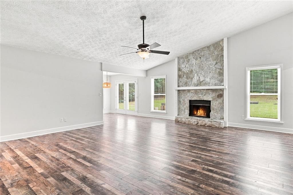 3 bedroom, 2 bathroom, 1,910 sq ft single family residence under contract at 4632 Yeager Road, Douglasville, GA 30135 — photo 7