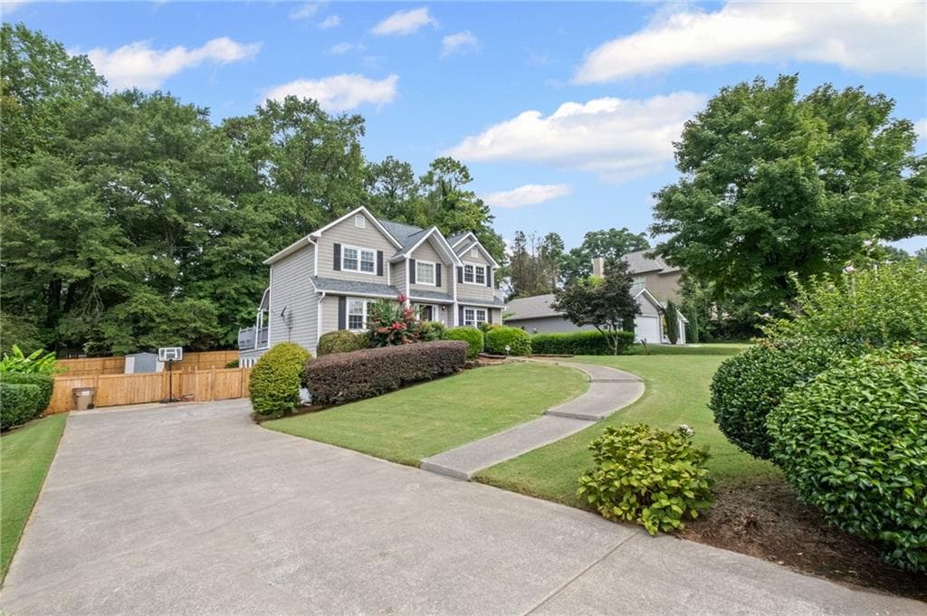 3 bedroom, 3 bathroom, 2,936 sq ft single family residence for rent at 2680 Nicholas Court, Marietta, GA 30062 for $2,850 a month — photo 4