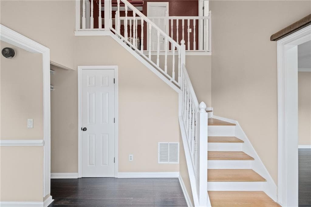 3 bedroom, 3 bathroom, 2,936 sq ft single family residence for rent at 2680 Nicholas Court, Marietta, GA 30062 for $2,850 a month — photo 7