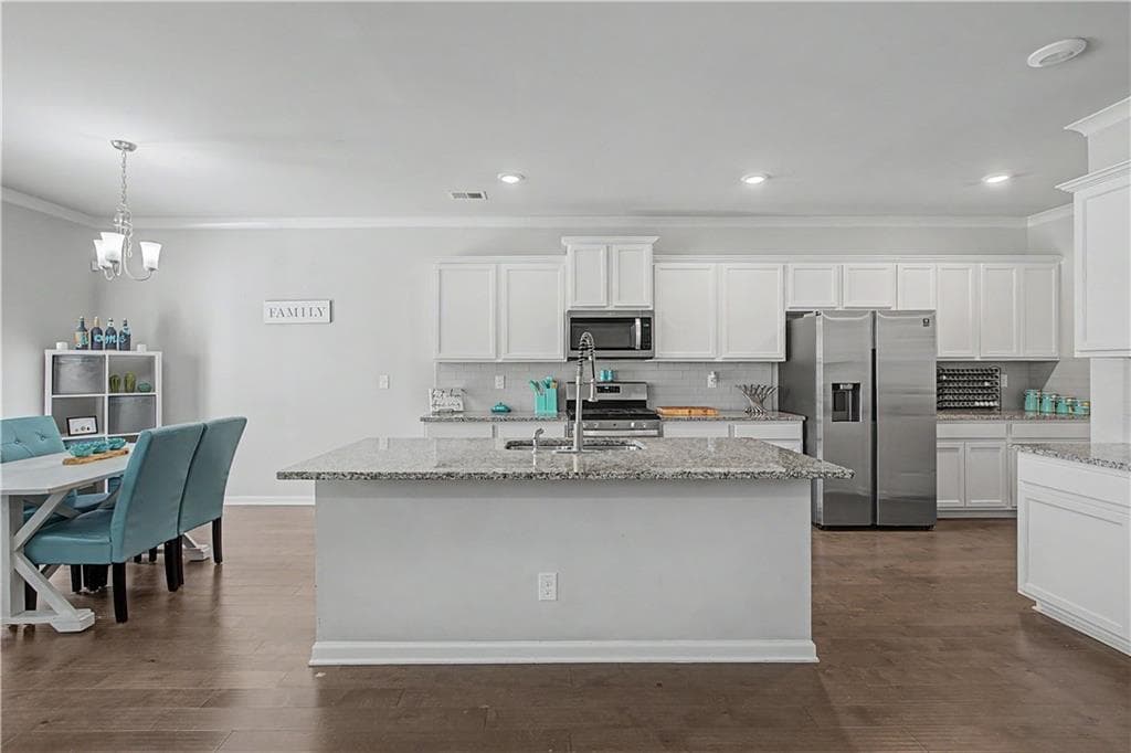 5 bedroom, 4 bathroom, 4,146 sq ft single family residence for sale at 278 Azalea Bloom Drive, Loganville, GA 30052 — photo 8