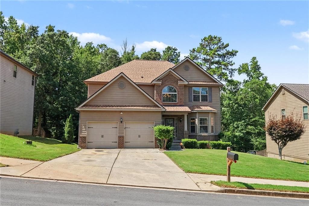 5 bedroom, 4 bathroom, 2,836 sq ft single family residence for sale at 175 Providence Parkway, Covington, GA 30014 — photo 2