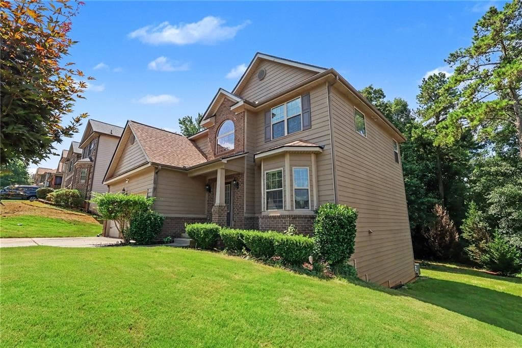 5 bedroom, 4 bathroom, 2,836 sq ft single family residence for sale at 175 Providence Parkway, Covington, GA 30014 — photo 6