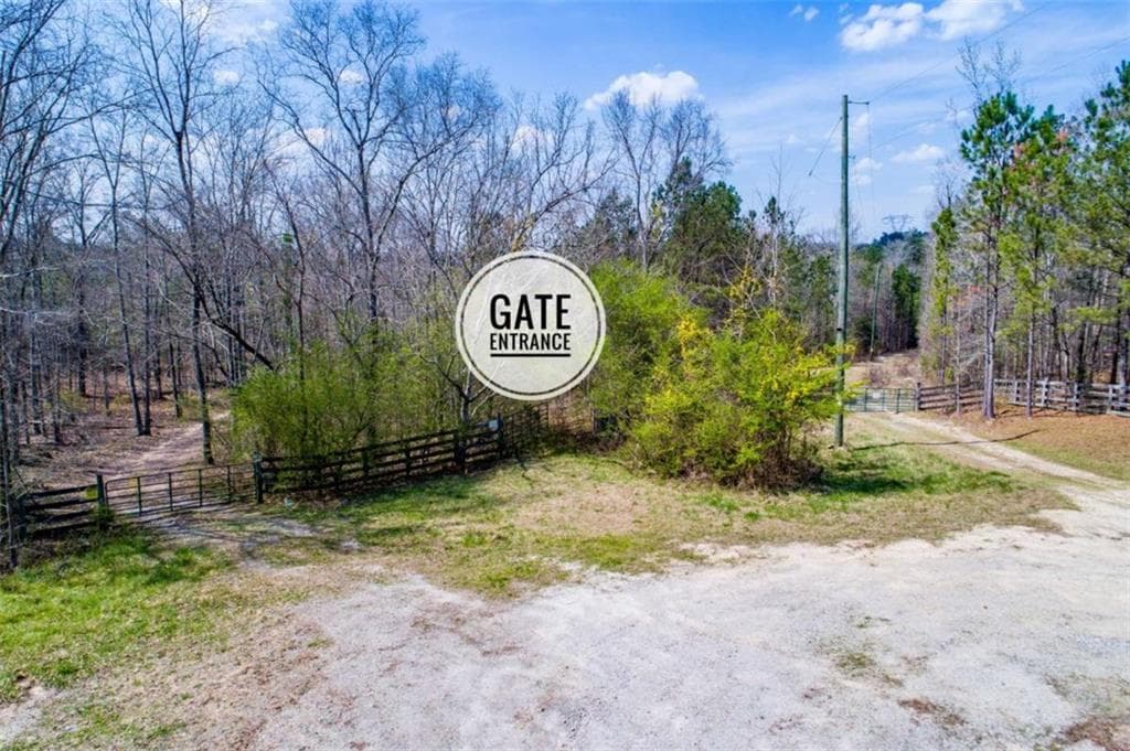 other for sale at 3940 Clinton Court, Villa Rica, GA 30180 — photo 2