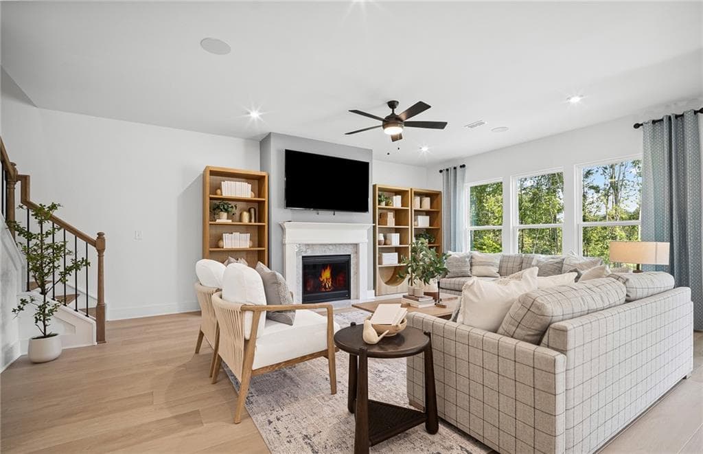 5 bedroom, 4 bathroom, 3,080 sq ft single family residence for sale at 5278 Mulberry Pass Court, Hoschton, GA 30548 — photo 8