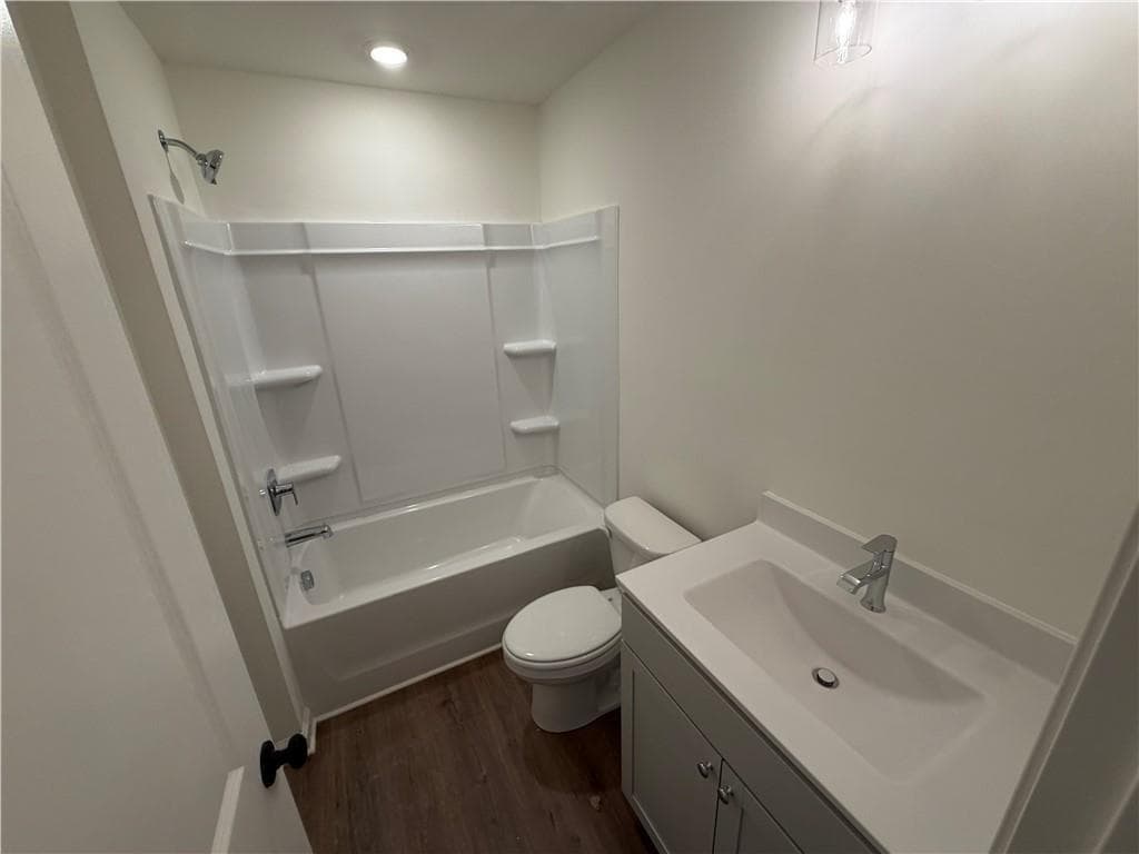 2 bedroom, 2 bathroom, 1,090 sq ft townhouse for sale at 1415 Zenith Circle SE 45, Atlanta, GA 30315 — photo 7
