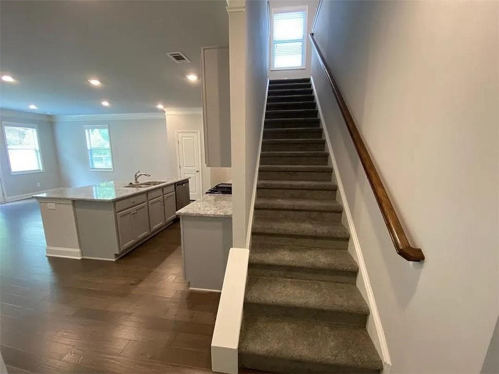 3 bedroom, 3 bathroom, 1,928 sq ft townhouse for sale at 2595 Norwich Trace, Snellville, GA 30078 — photo 7