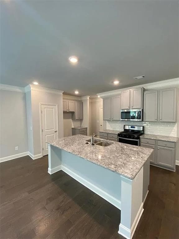 3 bedroom, 3 bathroom, 1,928 sq ft townhouse for sale at 2595 Norwich Trace, Snellville, GA 30078 — photo 9