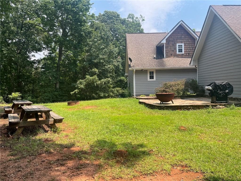 3 bedroom, 3 bathroom, 1,680 sq ft single family residence for rent at 4428 Camp Wahsega Road, Dahlonega, GA 30533 for $2,500 a month — photo 3