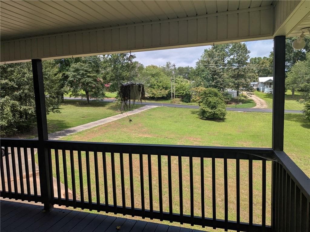 4 bedroom, 3 bathroom, 2,240 sq ft single family residence for sale at 58 E Pinewood Drive, Dahlonega, GA 30533 — photo 7