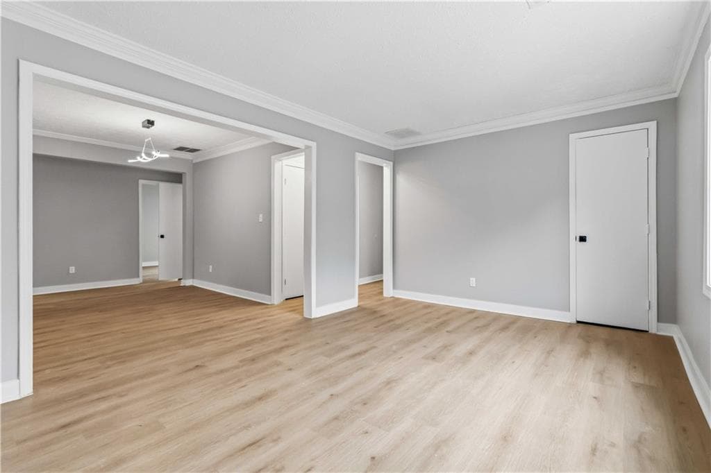 4 bedroom, 2 bathroom, 1,350 sq ft single family residence for sale at 745 Lee Andrews Avenue, Atlanta, GA 30315 — photo 6