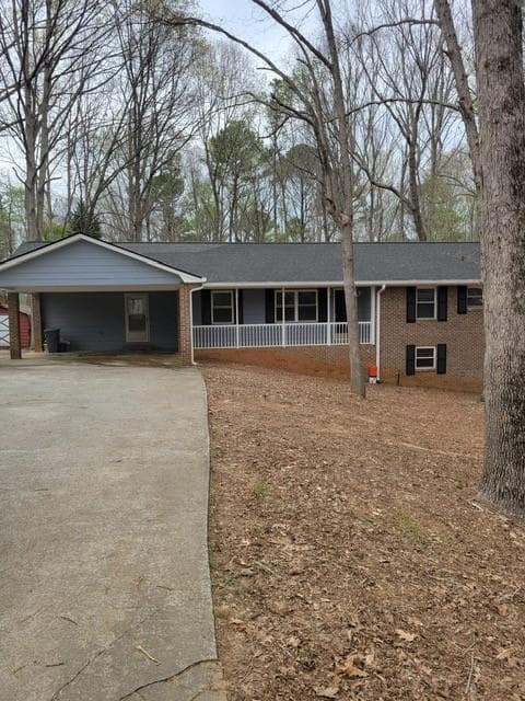 3 bedroom, 3 bathroom, 2,143 sq ft single family residence for rent at 3370 Westbrook Road, Suwanee, GA 30024 for $2,950 a month — photo 2
