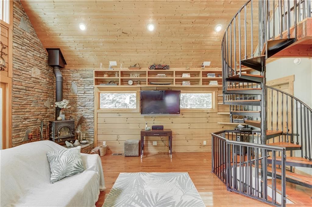 3 bedroom, 2 bathroom, 1,180 sq ft single family residence for sale at 6893 Lakeside Place, Gainesville, GA 30506 — photo 10