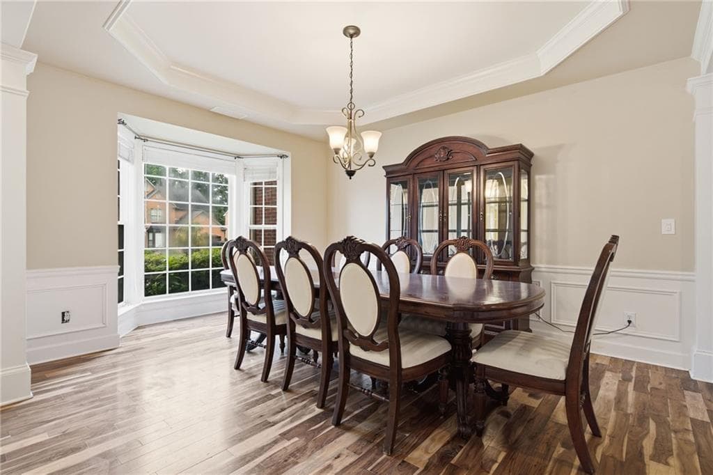 5 bedroom, 4 bathroom, 3,425 sq ft single family residence for sale at 1125 Mountclaire Drive, Cumming, GA 30041 — photo 8