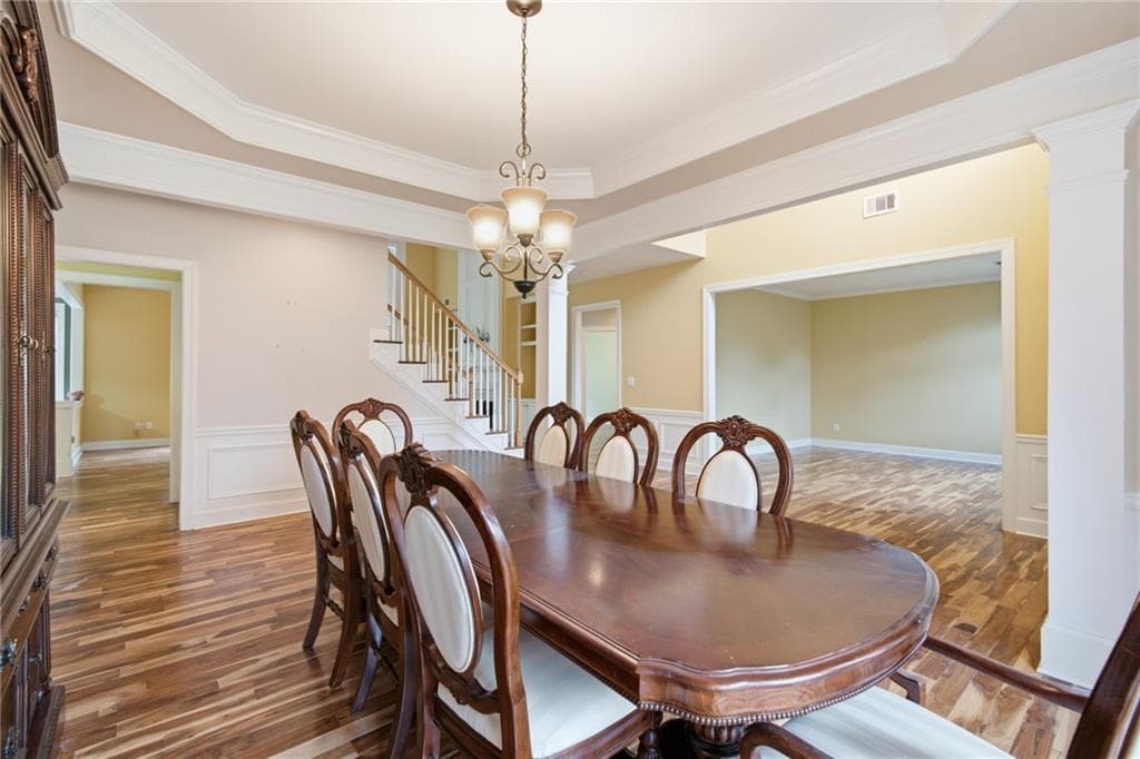 5 bedroom, 4 bathroom, 3,425 sq ft single family residence for sale at 1125 Mountclaire Drive, Cumming, GA 30041 — photo 9