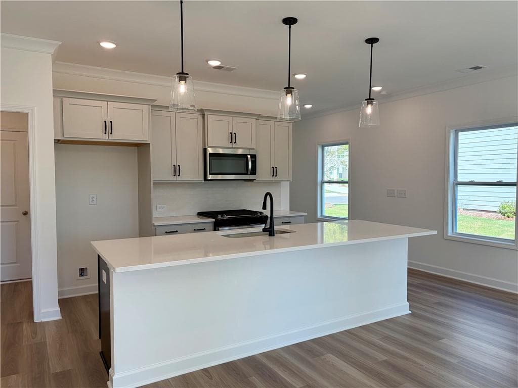 3 bedroom, 3 bathroom, 1,805 sq ft townhouse for sale at 324 Colsen Drive, Acworth, GA 30102 — photo 3