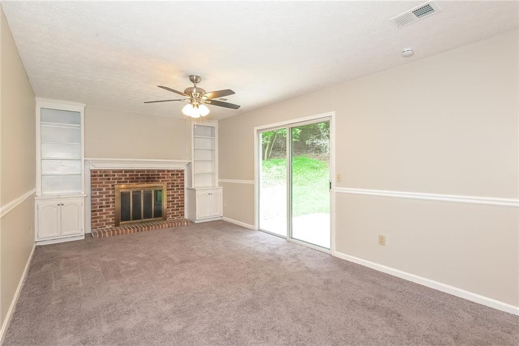 3 bedroom, 3 bathroom, 1,685 sq ft single family residence for rent at 10450 Summer Creek Drive, Johns Creek, GA 30022 for $2,595 a month — photo 4