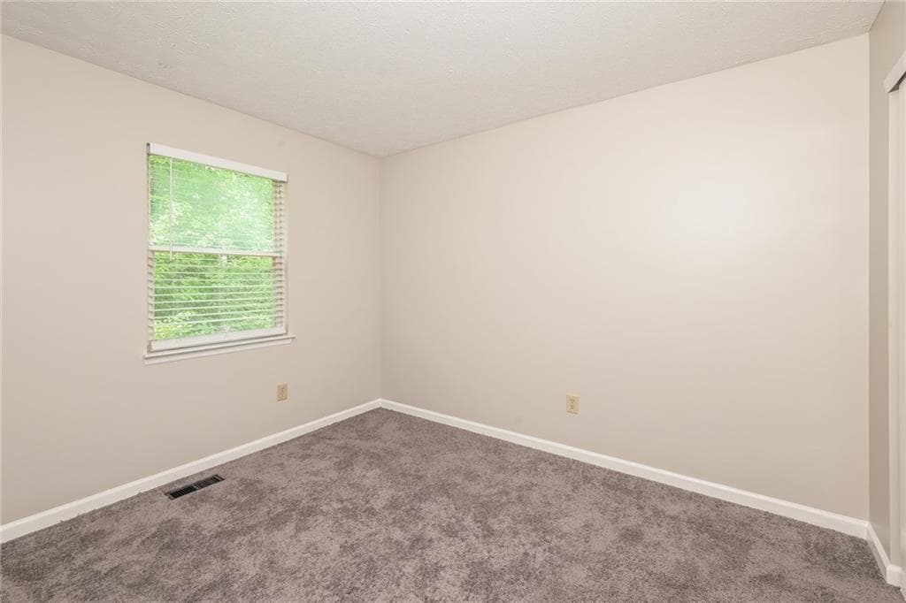 3 bedroom, 3 bathroom, 1,685 sq ft single family residence for rent at 10450 Summer Creek Drive, Johns Creek, GA 30022 for $2,595 a month — photo 7