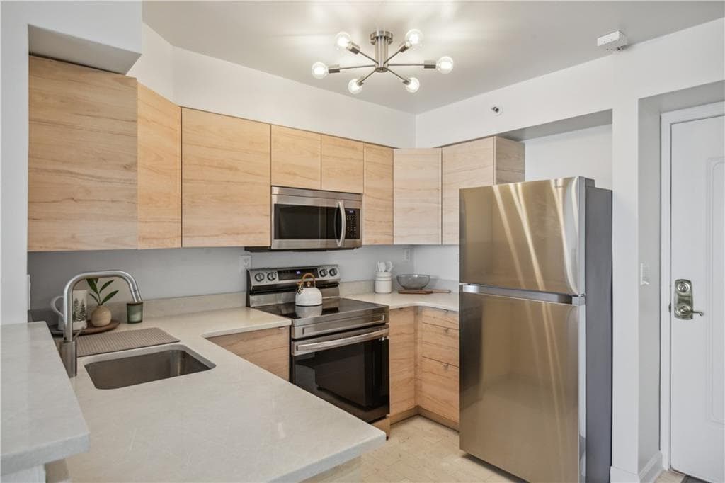 1 bedroom, 1 bathroom, 543 sq ft condominium for sale at 2870 Pharr Court 1808, Atlanta, GA 30305 — photo 7