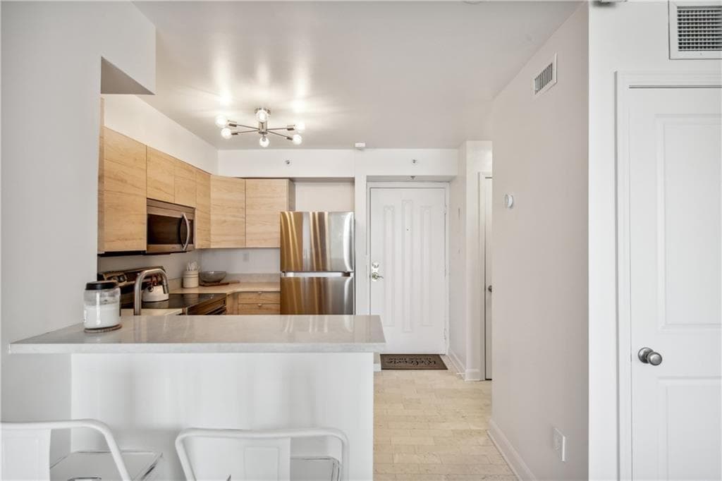 1 bedroom, 1 bathroom, 543 sq ft condominium for sale at 2870 Pharr Court 1808, Atlanta, GA 30305 — photo 6