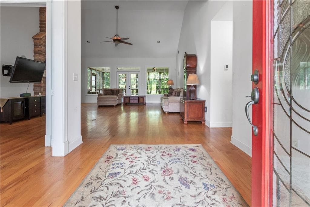 3 bedroom, 4 bathroom, 3,016 sq ft single family residence for sale at 578 Mcgarity Road, Temple, GA 30179 — photo 5