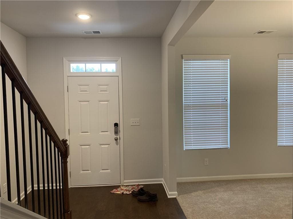 4 bedroom, 3 bathroom, 2,908 sq ft single family residence for rent at 430 Broadmoor Drive, Braselton, GA 30517 for $2,300 a month — photo 3