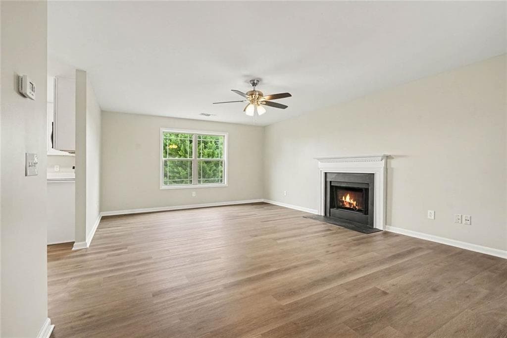 4 bedroom, 3 bathroom, 2,156 sq ft single family residence for sale at 2121 Centenary Main Street, Dacula, GA 30019 — photo 5