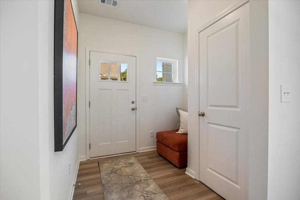 3 bedroom, 3 bathroom, 1,665 sq ft townhouse for sale at 2710 Sandy Road, Conyers, GA 30013 — photo 3