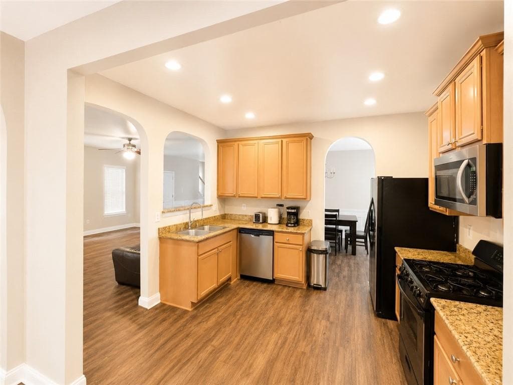 5 bedroom, 3 bathroom, 2,580 sq ft single family residence for sale at 170 Fred Bishop Drive, Canton, GA 30114 — photo 5
