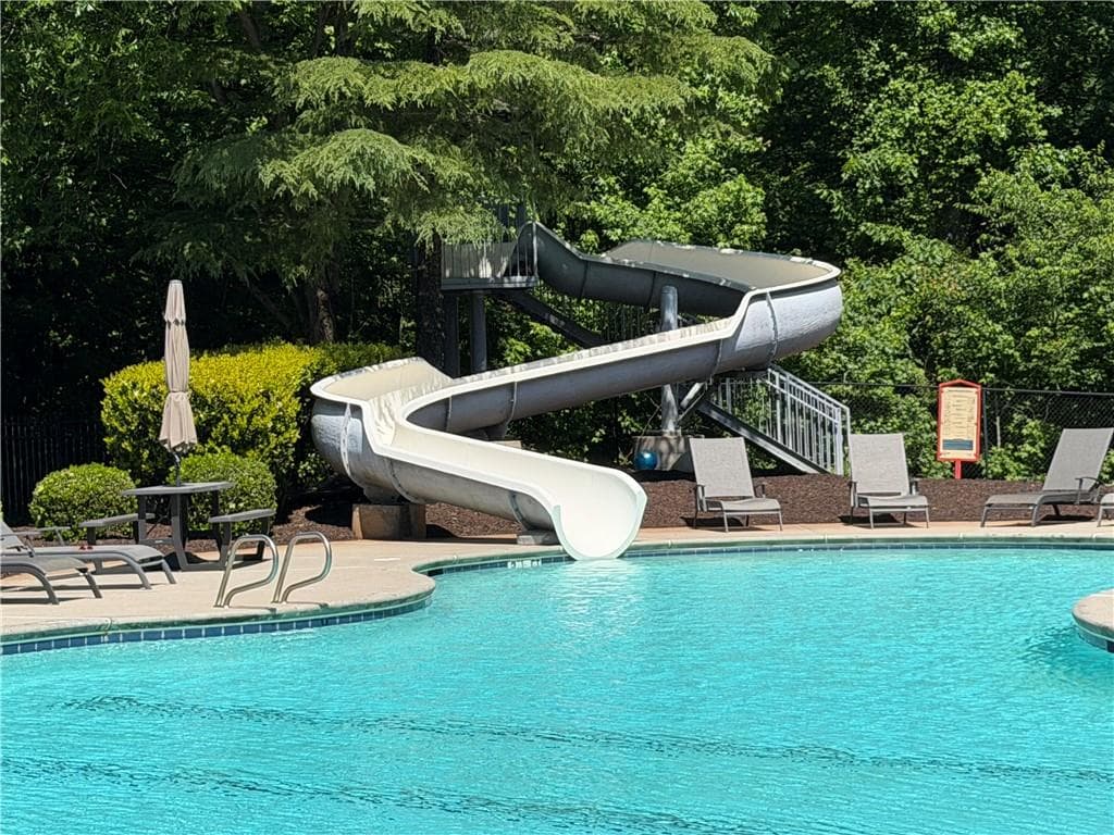 4 bedroom, 4 bathroom, 3,146 sq ft single family residence for sale at 7610 Scenic Overlook, Cumming, GA 30041 — photo 5