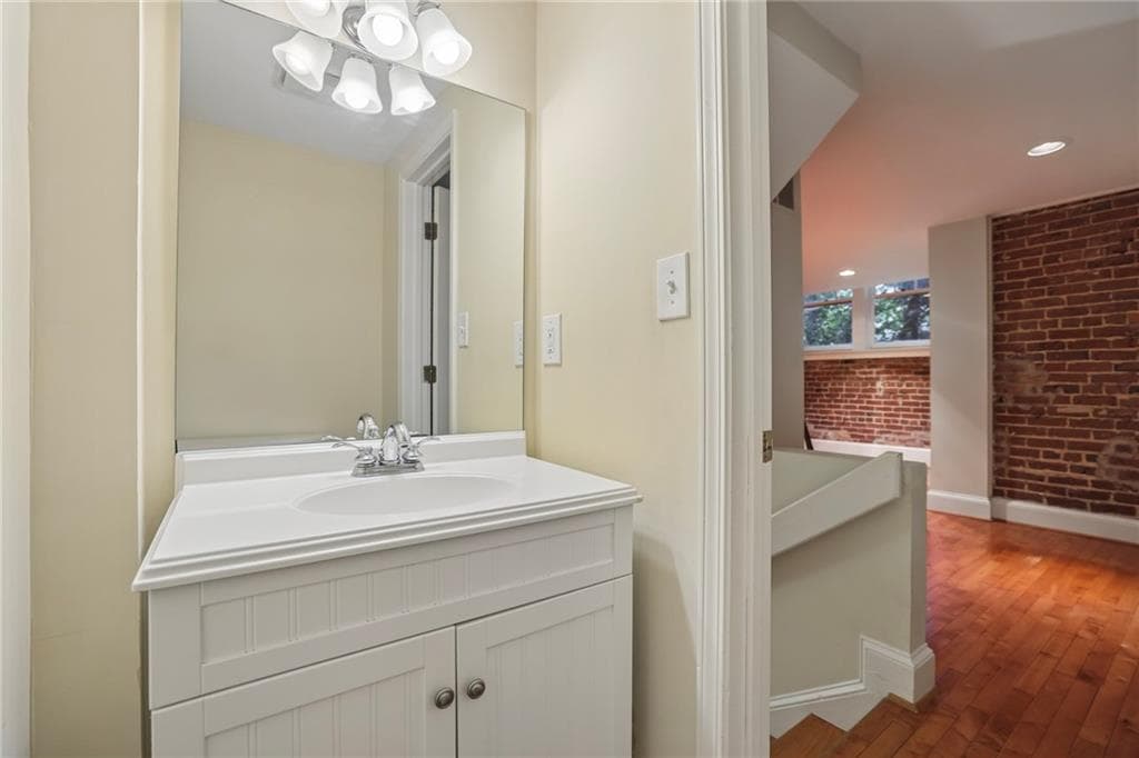 2 bedroom, 3 bathroom, 1,598 sq ft condominium for sale at 2840 Peachtree Road # 108, Atlanta, GA 30305 — photo 10