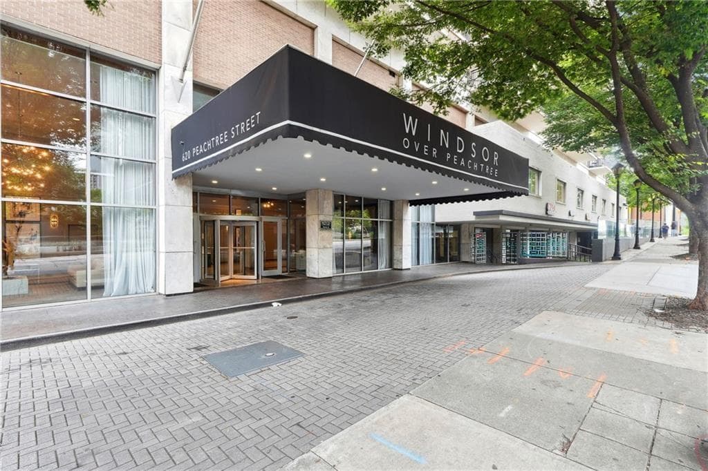 2 bedroom, 2 bathroom, 1,288 sq ft condominium for sale at 620 Peachtree Street 1613, Atlanta, GA 30308 — photo 4