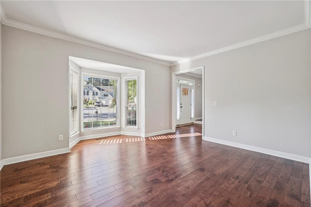4 bedroom, 3 bathroom, 2,178 sq ft single family residence for rent at 615 Tammany Pointe, Alpharetta, GA 30004 for $3,500 a month — photo 4