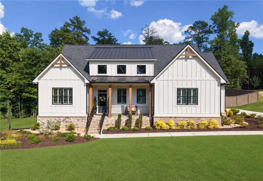 3 bedroom, 2 bathroom, 1,915 sq ft single family residence for sale at 253 London Road, Ball Ground, GA 30107 — photo 1 of 58