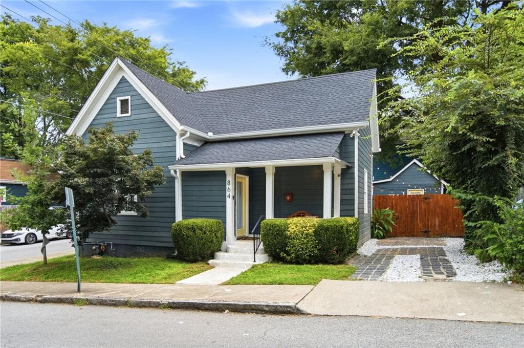 4 bedroom, 4 bathroom, 1,962 sq ft single family residence for sale at 864 Kirkwood Avenue, Atlanta, GA 30316