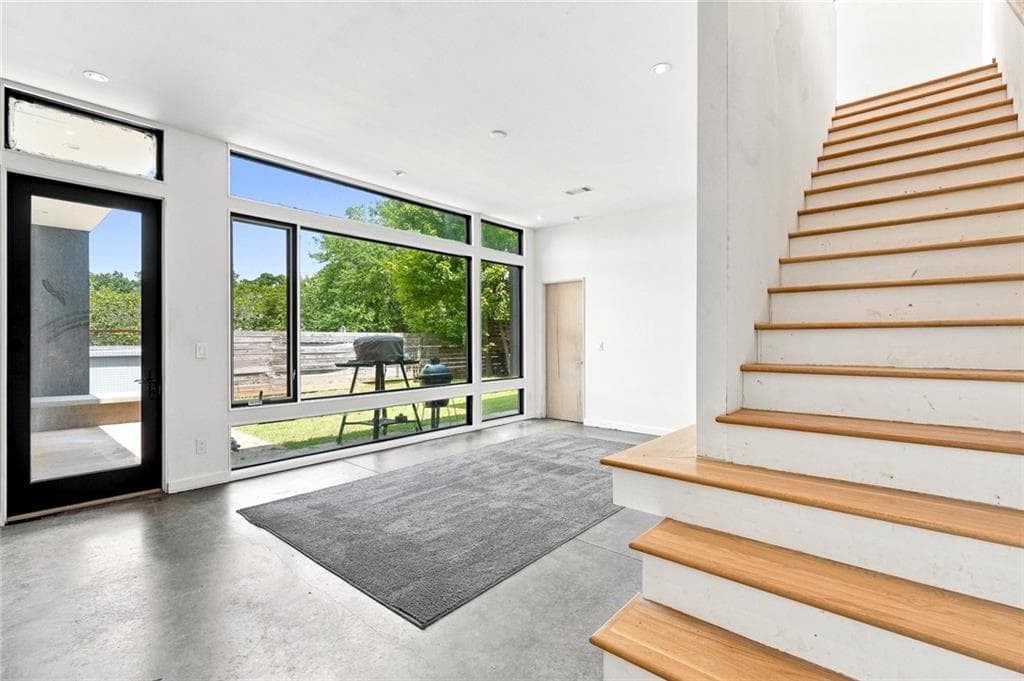 3 bedroom, 3 bathroom, 2,588 sq ft single family residence for sale at 56 Moreland Avenue, Atlanta, GA 30316 — photo 10