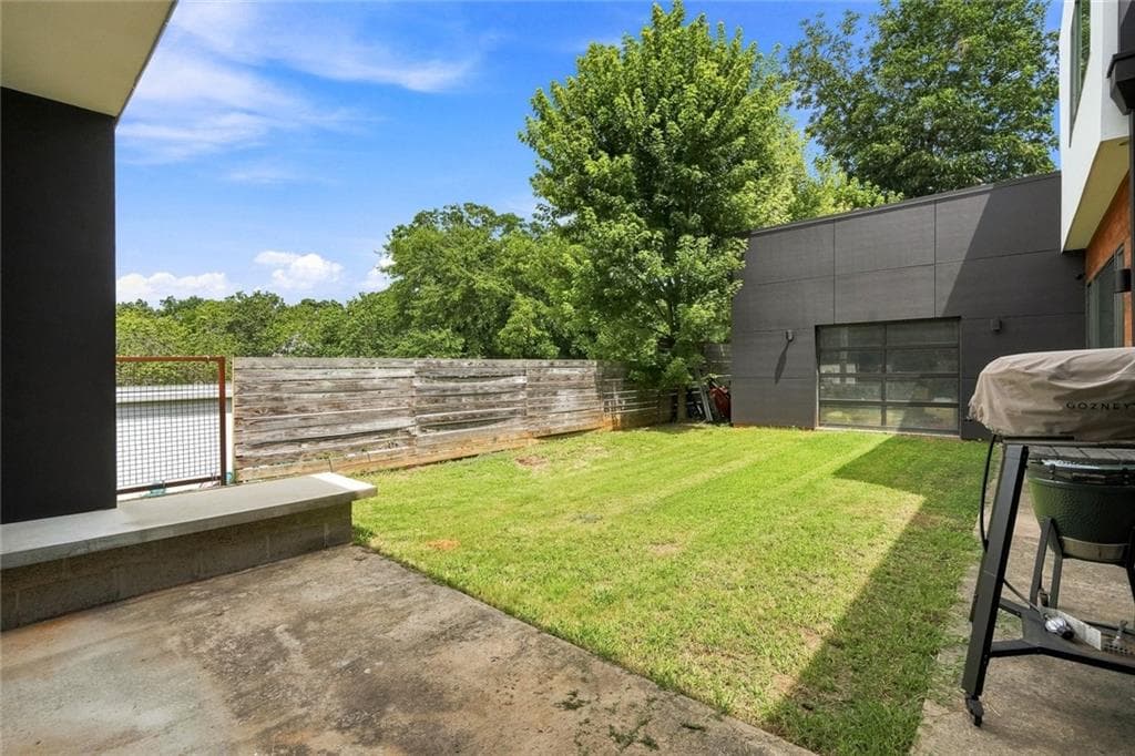 3 bedroom, 3 bathroom, 2,588 sq ft single family residence for sale at 56 Moreland Avenue, Atlanta, GA 30316 — photo 7
