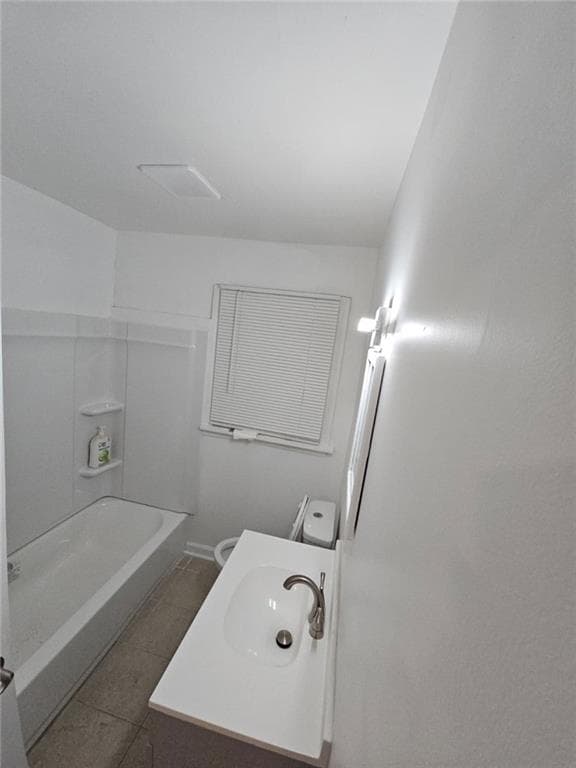 3 bedroom, 1 bathroom, 1,282 sq ft single family residence for sale at 465 Pegg Road, Atlanta, GA 30315 — photo 8