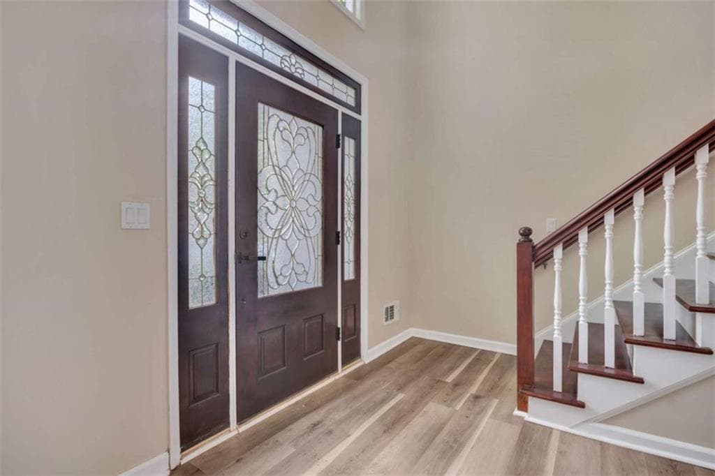 6 bedroom, 4 bathroom, 3,374 sq ft single family residence for sale at 1412 Crooked Tree Circle, Stone Mountain, GA 30088 — photo 6