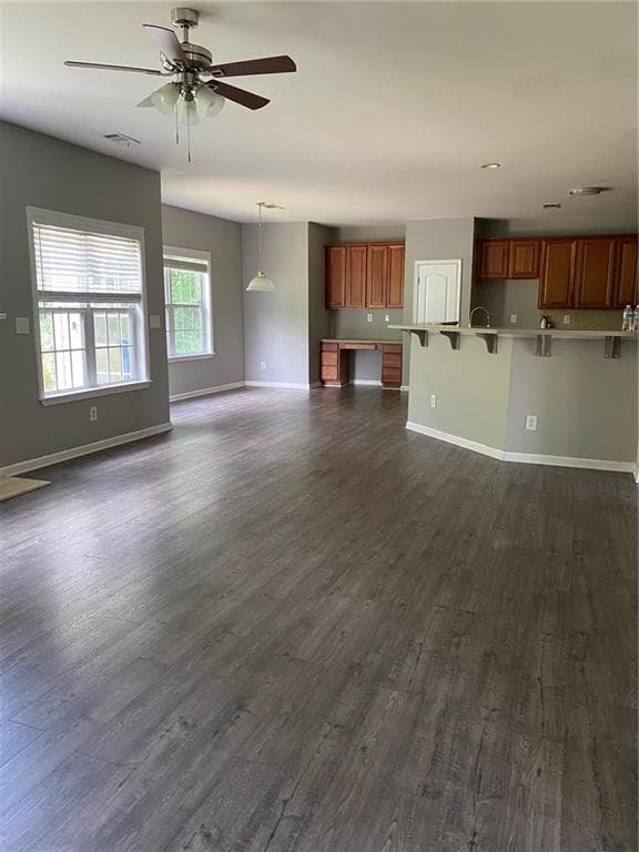 5 bedroom, 3 bathroom, 2,936 sq ft single family residence for sale at 425 Beckenham Walk Drive, Dacula, GA 30019 — photo 6