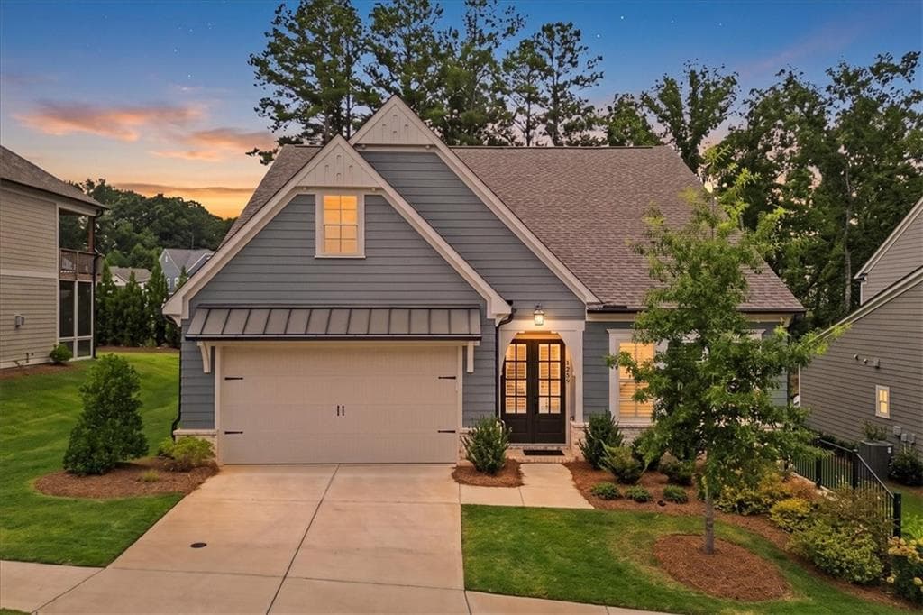 2 bedroom, 3 bathroom, 2,940 sq ft single family residence under contract at 1259 Lakeside Overlook, Canton, GA 30114